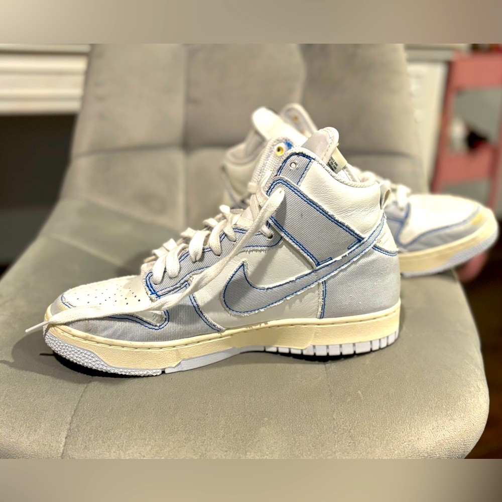 Nike Women’s Dunks